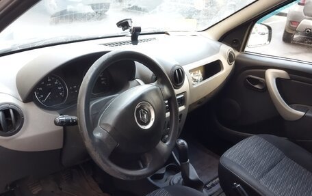 Renault Logan I, 2010 год, 300 000 рублей, 6 фотография