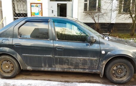 Renault Logan I, 2010 год, 300 000 рублей, 3 фотография