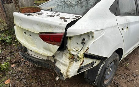 Hyundai Solaris II рестайлинг, 2017 год, 370 000 рублей, 4 фотография