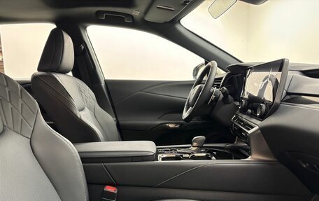 Lexus RX IV рестайлинг, 2025 год, 8 500 000 рублей, 12 фотография