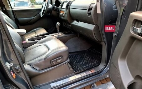 Nissan Navara (Frontier), 2008 год, 920 000 рублей, 5 фотография