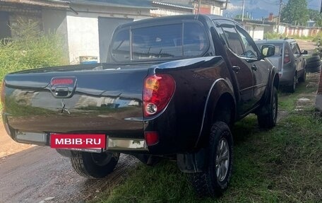 Mitsubishi L200 IV рестайлинг, 2010 год, 1 800 000 рублей, 2 фотография