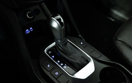 Hyundai Santa Fe III рестайлинг, 2017 год, 2 099 898 рублей, 16 фотография