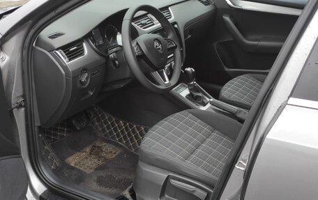 Skoda Octavia, 2019 год, 1 900 000 рублей, 13 фотография