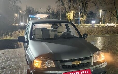 Chevrolet Niva I рестайлинг, 2012 год, 430 000 рублей, 2 фотография