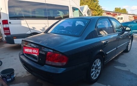 Hyundai Sonata IV рестайлинг, 2005 год, 450 000 рублей, 3 фотография