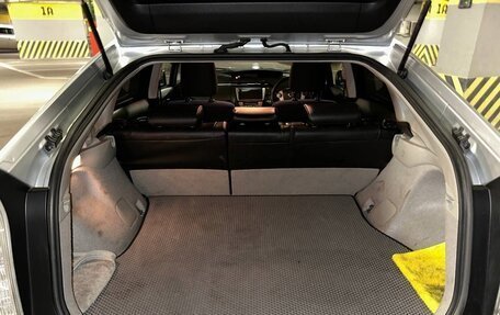 Toyota Prius, 2013 год, 1 350 000 рублей, 17 фотография