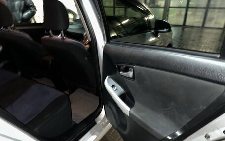 Toyota Prius, 2013 год, 1 350 000 рублей, 13 фотография