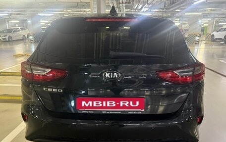 KIA cee'd III, 2018 год, 1 800 000 рублей, 2 фотография