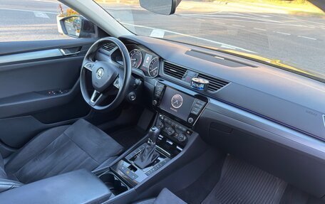 Skoda Superb III рестайлинг, 2016 год, 2 300 000 рублей, 5 фотография