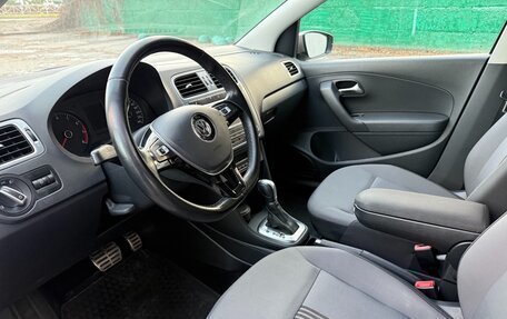 Volkswagen Polo VI (EU Market), 2016 год, 1 550 000 рублей, 5 фотография