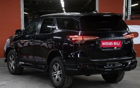 Toyota Fortuner II, 2017 год, 3 798 000 рублей, 7 фотография