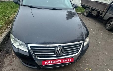 Volkswagen Passat B6, 2007 год, 400 000 рублей, 1 фотография