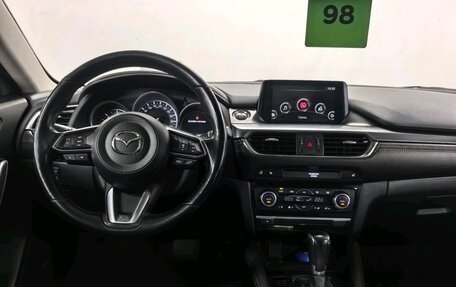 Mazda 6, 2017 год, 1 810 000 рублей, 11 фотография