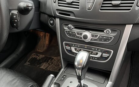 Renault Latitude I, 2012 год, 965 000 рублей, 16 фотография