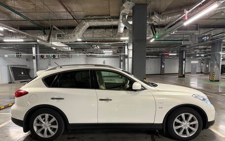 Infiniti QX50 I рестайлинг, 2014 год, 2 000 000 рублей, 11 фотография