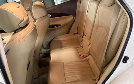 Infiniti QX50 I рестайлинг, 2014 год, 2 000 000 рублей, 28 фотография