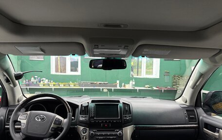 Toyota Land Cruiser 200, 2008 год, 2 940 000 рублей, 6 фотография