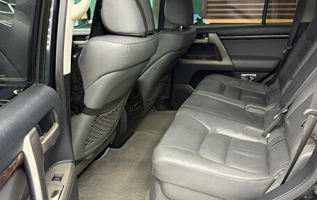 Toyota Land Cruiser 200, 2008 год, 2 940 000 рублей, 8 фотография