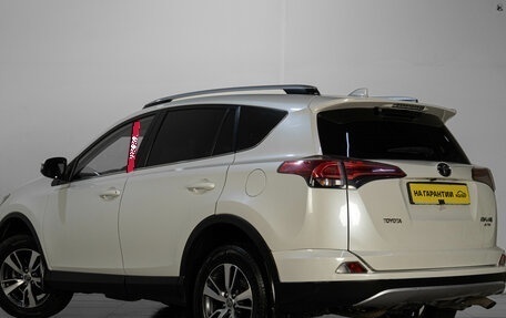 Toyota RAV4, 2017 год, 2 189 000 рублей, 3 фотография