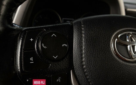 Toyota RAV4, 2017 год, 2 189 000 рублей, 9 фотография