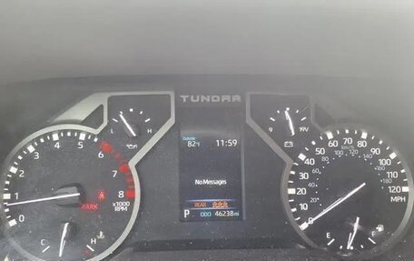 Toyota Tundra, 2022 год, 5 600 000 рублей, 26 фотография