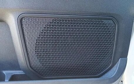 Toyota Tundra, 2022 год, 6 030 000 рублей, 13 фотография