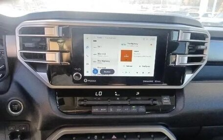 Toyota Tundra, 2022 год, 6 030 000 рублей, 21 фотография