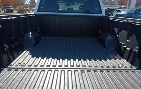 Toyota Tundra, 2022 год, 6 030 000 рублей, 26 фотография