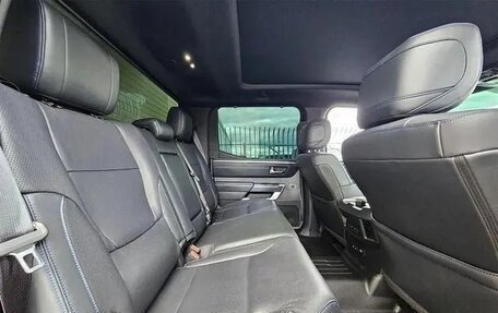 Toyota Tundra, 2022 год, 7 320 000 рублей, 22 фотография