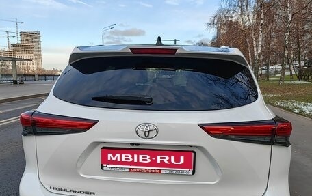 Toyota Highlander, 2024 год, 10 фотография