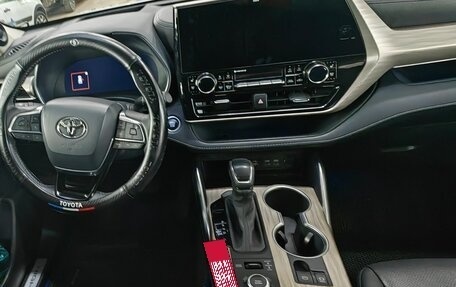 Toyota Highlander, 2024 год, 6 фотография