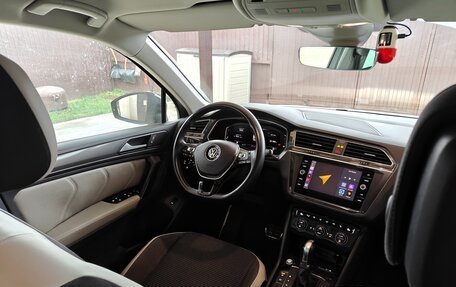 Volkswagen Tiguan II, 2019 год, 3 500 000 рублей, 5 фотография