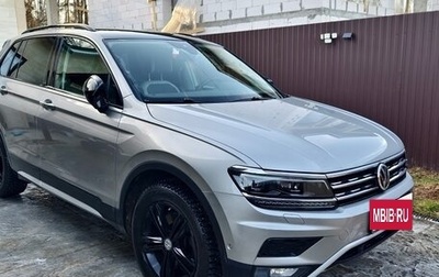 Volkswagen Tiguan II, 2019 год, 3 500 000 рублей, 1 фотография