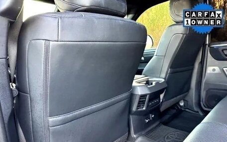 Toyota Tundra, 2022 год, 8 100 000 рублей, 18 фотография