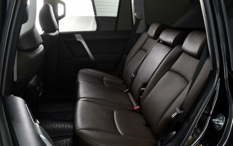 Toyota Land Cruiser Prado 150 рестайлинг 2, 2015 год, 3 539 000 рублей, 9 фотография