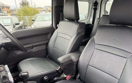 Suzuki Jimny, 2022 год, 1 597 000 рублей, 15 фотография