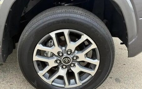 Toyota Tundra, 2022 год, 7 340 000 рублей, 9 фотография