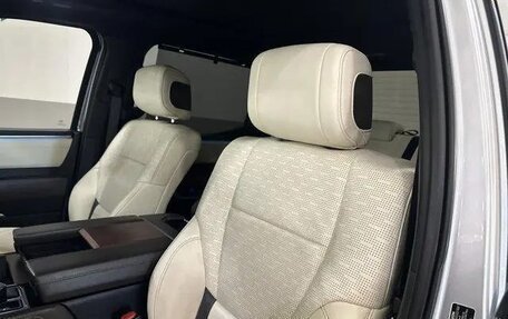 Toyota Tundra, 2022 год, 7 440 000 рублей, 12 фотография