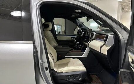 Toyota Tundra, 2022 год, 7 440 000 рублей, 35 фотография