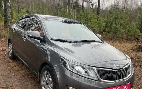 KIA Rio III рестайлинг, 2013 год, 820 000 рублей, 4 фотография