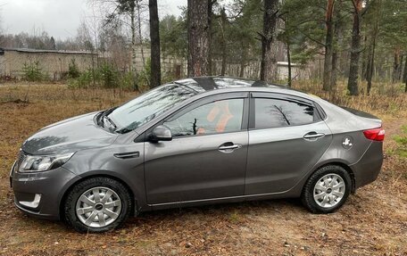 KIA Rio III рестайлинг, 2013 год, 820 000 рублей, 10 фотография