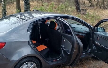 KIA Rio III рестайлинг, 2013 год, 820 000 рублей, 12 фотография