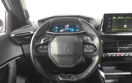 Peugeot 2008 II, 2021 год, 1 459 000 рублей, 13 фотография