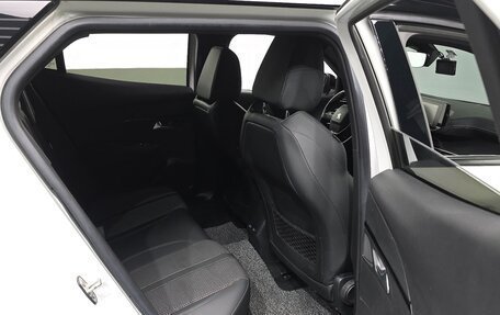 Peugeot 2008 II, 2021 год, 1 459 000 рублей, 12 фотография