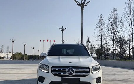 Mercedes-Benz GLB, 2021 год, 2 090 007 рублей, 2 фотография