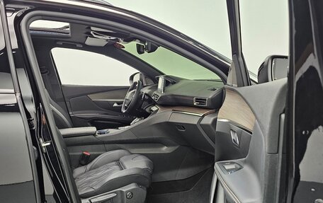 Peugeot 3008 II, 2022 год, 2 070 000 рублей, 11 фотография