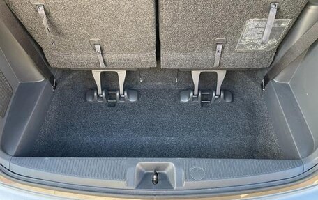 Toyota Wish II, 2015 год, 1 014 555 рублей, 12 фотография