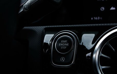 Mercedes-Benz CLA, 2021 год, 3 899 000 рублей, 28 фотография