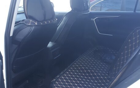 Toyota RAV4, 2021 год, 3 425 000 рублей, 6 фотография